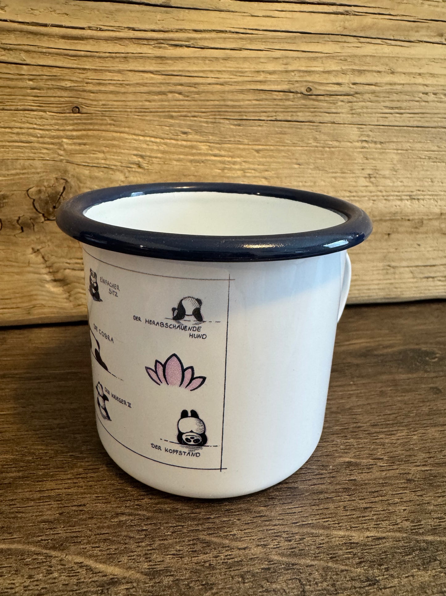 Emaille Tasse Pandayoga